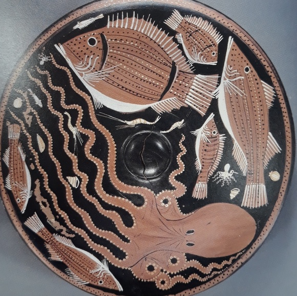 Meet your Posher, Jessica - Picture 1 of 2